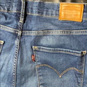 High Waisted Levi’s Jeans